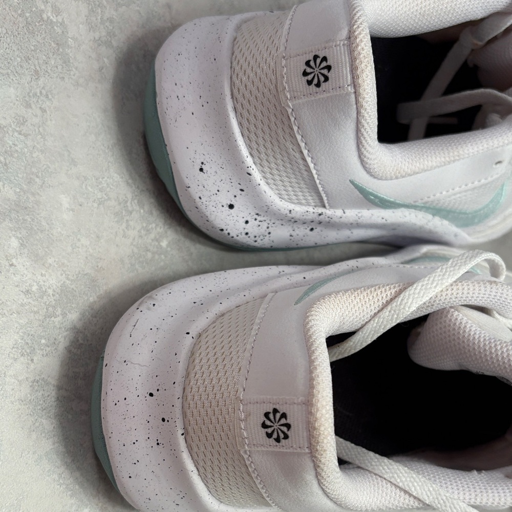 Nike Women's White and Light Blue Sneakers - Picture 4 of 6